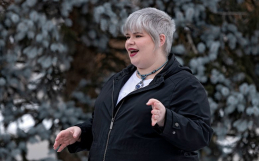 Oakville Beaver’s Feature on Oakville West NDP Candidate Diane Downey