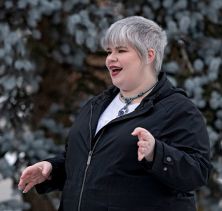Oakville Beaver’s Feature on Oakville West NDP Candidate Diane Downey