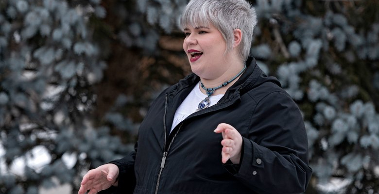 Oakville Beaver’s Feature on Oakville West NDP Candidate Diane Downey